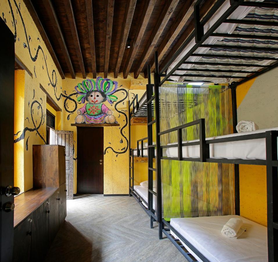 Mexiqui Zocalo Hostel Mexico-stad Buitenkant foto